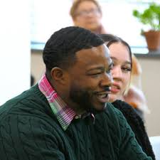 Legislators visit Tec Centro, hear about impact