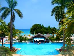Vacation In Tropical Paradise At Couples Negril By Couples Resorts Luxurious All Inclusive Hotel In Couples Resorts Dream Vacations Negril Jamaica Resorts