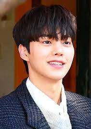 See more ideas about song kang ho, sung kang, korean actors. ì†¡ê°• ë°°ìš° ìœ„í‚¤ë°±ê³¼ ìš°ë¦¬ ëª¨ë'ì˜ ë°±ê³¼ì‚¬ì „