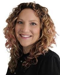 Allison Newlin's Instagram, Twitter & Facebook