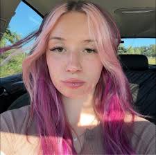 Are there horse owners in Enumclaw, Bonney Lake, or Buckley who can provide  transportation to barrel races, play days, or trail rides?