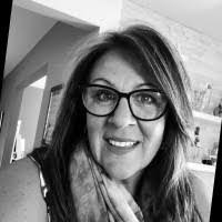 Marcy Bell's Instagram, Twitter & Facebook