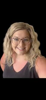 This year I get to share my birthday with this beautiful girl, Sadie!! I  only wish it was my 21st like Sadie instead of my 34 😂😂 Sadie has been  bartending with