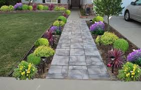 For instance nearly every front yard benefits from utilizing a mixture of evergreens and colorful seasonal flowers. Ideas And Tips For Landscaping Your Front Yard Jim S Mowing Nz