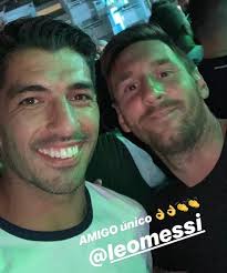 Messi bị fan dọa đánh khi cùng dàn sao Barca đi nghỉ dưỡng trước thềm mùa  giải