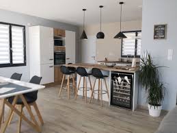 Modeles De Cuisines Sur Mesure Realisations Clients Et Avis Cuisinella Cuisinella Cuisine Blanche Et Bois Cuisine Sur Mesure