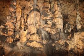 Hierbij gaat het vaak om grotere ruimten. Kostenlose Foto Weiss Bildung Hohle Schwarz Ungarn Selten Hohlen Stalagmit Aggtelek Stalaktit Landform Stalaktitenhohle Es Ist Interessant Zu Geographische Eigenschaft Grubenhohle Speleothem 4752x3168 872619 Kostenlose Bilder Pxhere