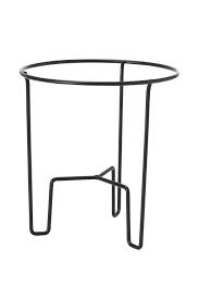 Frische Einrichtungsideen Und Erschwingliche Mobel Selbstgemachte Tische Blumenstander Metall Ikea