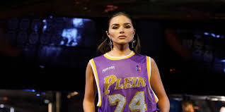 About 8% of these are basketball wear, 0% are soccer wear. Kobe Bryant Tribute Backlash Milan Fashion Week S Philipp Plein Show