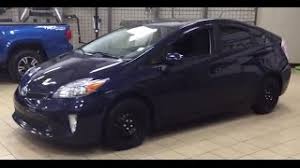 Quick review about the 2013 prius iii w/solar roof (moon roof). 2013 Toyota Prius Review Youtube