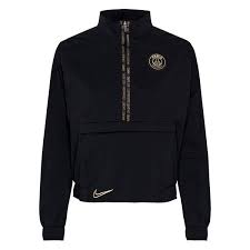 Von unseren ikonischen nike air zooms aus dem jahr '97 bis hin zu unserer bahnbrechenden speedrep linie wird jedes einzelne paar schuhe mit größter sorgfalt entwickelt, um dir zur höchstleistung zu verhelfen. Paris Saint Germain Windbreaker Midlayer Qz Schwarz Gold Damen Www Unisportstore De