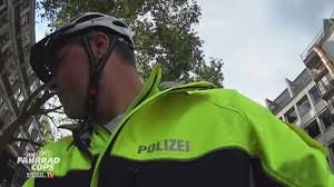 Spiegel Tv On Twitter Starkes Beschleunigen Vollig Unmotiviert Das Wollen Wir Nicht In Der Innenstadt Die Kolner Fahrradcops Sind Zuruck In Der Spiegeltv Reportage Heute Um 23 10 Uhr In Sat1 Https T Co O9sbhvrpek