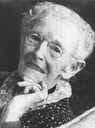 Anna Mae Dickinson Titanic Survivor Women In History History Grandma Moses