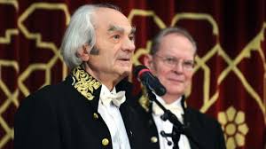 „cea mai mare durere a lui dumnezeu este iadul. Reportaj EmoÈ›ionant Al Bbc Despre Leon DÄƒnÄƒilÄƒ Cel Mai Bun Neurochirurg Roman Cred CÄƒ Sunt Cel Mai SÄƒrac Doctor Din Lume