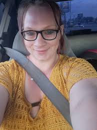 hi everyone, I'm from Hudson Wisconsin!