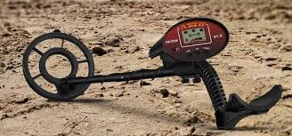 The garrett at pro is one of the best underwater metal detectors that works brilliantly on land also. Best Metal Detectors For Sale In Uk For Beginners And Pros