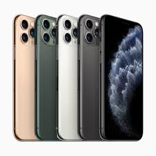 Foto notch iphone 13 muncul di internet lebih lanjut, notch di iphone 13 akan memiliki bentuk dan hal ini diperkuat dengan beredarnya foto notch iphone 13. Iphone 11 Farben Das Neue Iphone Gibt Es Jetzt In Nachtgrun Und Mit Noch Besserer Kamera Vogue Germany