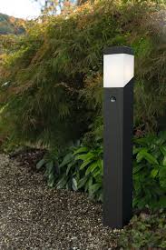 Sofern sie 1 wassergarten gesehen haben, sind immer wieder die wahrscheinlichkeiten, dass jene koi fisch gesehen bestizen. Wegeleuchte Standleuchte Mit Bewegungsmelder Madeleine 800mm E27 Anthrazit Kiom24 Designlamps