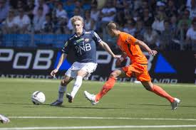 La futura estrella y zurda del real madrid, el mejor jugador sin sobrepasar los 18 años del mundo. Martin Odegaard El Jugador Mas Joven En Debutar En Una Seleccion