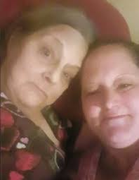 Denise Burns's Instagram, Twitter & Facebook