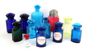 Check spelling or type a new query. 12 Apothecary Glass Jars Antique Scientific Instruments Globes And Cameras 2018 04 04 Realized Price Eur 400 Dorotheum