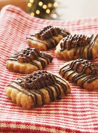 Sables Aux Pacanes Et Au Chocolat Ricardo Recipe Recipes Cookie Recipes Ricardo Recipe