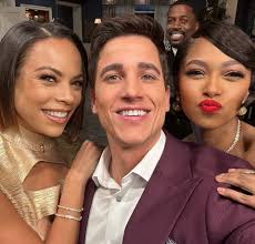 Please wish my mom a happy birthday, lots of love💕🥰🎂🎉