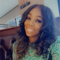 200+ perfiles de «Janell»