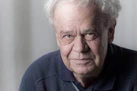 Cómo elaborar una paella berlanguiana para quedar de cine los domingos