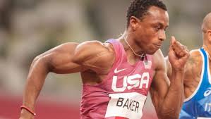 10.03.2018 sztafeta uniwersytetu południowej kalifornii uzyskała na halowych mistrzostwach ncaa czas 3:00,77, nie został on jednak uznany za rekord świata, ponieważ biegacze nie byli reprezentantami jednego kraju. Axe4xqcxjb5zjm