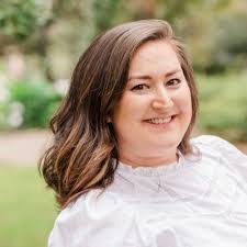 Beth Mowery (@elizaBAM)