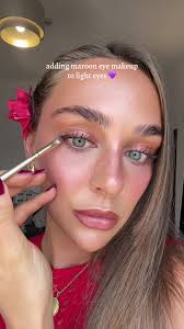 Maroon eye makeup for light eyes > 💜✨ love this hack to make eyes pop!!  Using @NARS Cosmetics palette #marooneyeshadow #purpleeyeshadow #eyeshaddow  #lighteyes #eyespop #eyemakeup #nars ...