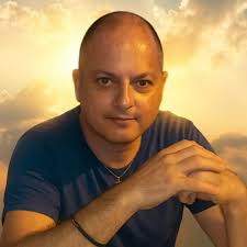 Awguri Fr Reuben Gauci u Fr Mario Dimech! Nawgurawlkom minn qalbna f'dan  il-jum speċjali! Grazzi tal-ħidma u d-dedikazzjoni tagħkom. Nitolbu  għalikom biex il-Mulej ikompli jberikkom bis-saħħa, il-paċi u t-tama. Ad  Multos Annos!