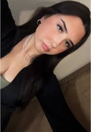 Eloise Taylor's Instagram, Twitter & Facebook