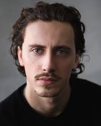 Lukas Klein Gardiner (@lukaskleingardiner) • Instagram photos and videos