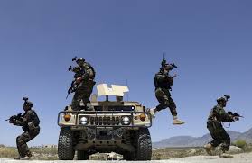 Nach dem abzug ausländischer truppen werden noch mehr afghaninnen und afghanen den zuständen in ihrem. Darum Sind Die Taliban Wieder Auf Dem Vormarsch Watson