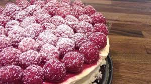 Zum vatertag gab es wieder ein kleines familienzusammenkommen. Cheesecake Mit Himbeeren Youtube