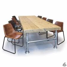 Schone Tisch Mit Einer Tischplatte Aus Gerustbohlen Verwendet Und Einem Ondertstel Von Gerustrohren Durch Die Verwendung Von L Gerustbohlen Tisch Couchtisch