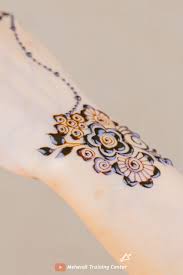New Mehndi Design Bracelet Wali Bracelet Mehndi Designs For Hands Easy Mehendi Training Center Mehndi Designs New Mehndi Designs Mehndi Simple