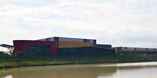 Iskandar malaysia studios is a studio complex located at a twenty hectares (49 acres) site in iskandar puteri, johor bahru, johor, malaysia in july 2019, pinewood iskandar malaysia studios was rebranded to iskandar malaysia studios and the affiliation with pinewood shepperton plc ended. Pinewood Iskandar Johor Sunway Construction