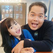 Nasa 50 jeep na ang pinagbabaklas ng isang junk shop sa Tondo, Maynila  simula nitong Enero. Napilitan na ang ilang driver na ibenta ang kanilang  mga jeep dahil hindi na makakasabay sa