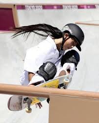 四十住さくら初v!五輪金メダルに向け大きな弾み 2021/05/25 (火) 10:26 【スケートボード・パーク女子デュー・ツアー】にて四十住さくら（19・ベンヌ. Ch0dbswtoym