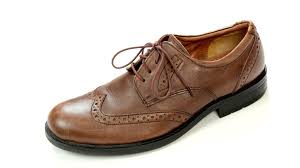 Entdecken sie die aktuelle herren kollektion 2021 von rosso e nero, church's, lottusse u.v.m. You Know Budapester Halb Schuhe Schnurer Herren Wolkengang De