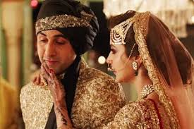 Ae Dil Hai Mushkil 5th Day Worldwide Box Office Collection Good Hold Bollymoviereviewz It is the journey of two characters, alizeh and ayaan as they navigate life,love and heartbreak, often together and sometimes apart. bollymoviereviewz