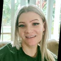 Lilly Lloyd Email & Phone Number