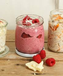 Eine Overnight Oats Basis Wird Zu 7 Amerikanischen Kuchenvariationen Wie Blueberry Muffin Brownie O Lebensmittel Essen Essen Und Trinken Overnight Oats Rezept