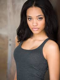 Dope Star Kiersey Clemons Joins The Flash Movie As Iris West