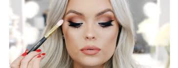 Dec 24, 2020 · buy and apply makeup for the eyes you have now — not the ones you had five years ago or the peepers on celebs and social media stars. How To Apply Eyeshadow For Beginners Rubybox