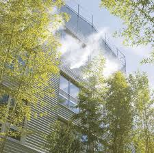 C'est un lieu aujourd'hui automatisé, où le courrier est aiguillé vers son destinataire. Reconversion Une Oasis Infiltree Dans L Ancien Tri Postal