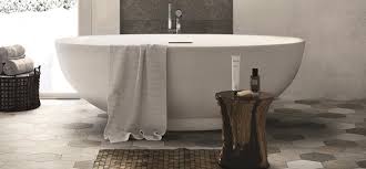 Baignoire balnéo d'angle massea 140 x 140 cm + tablier. Baignoire Ilot 140 X 70 Gamboahinestrosa